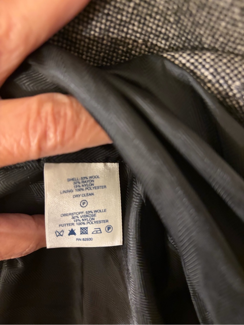 Lands' End Women's Gray Wool-Blend Single-Button Pea Coat - Picture 4 of 4